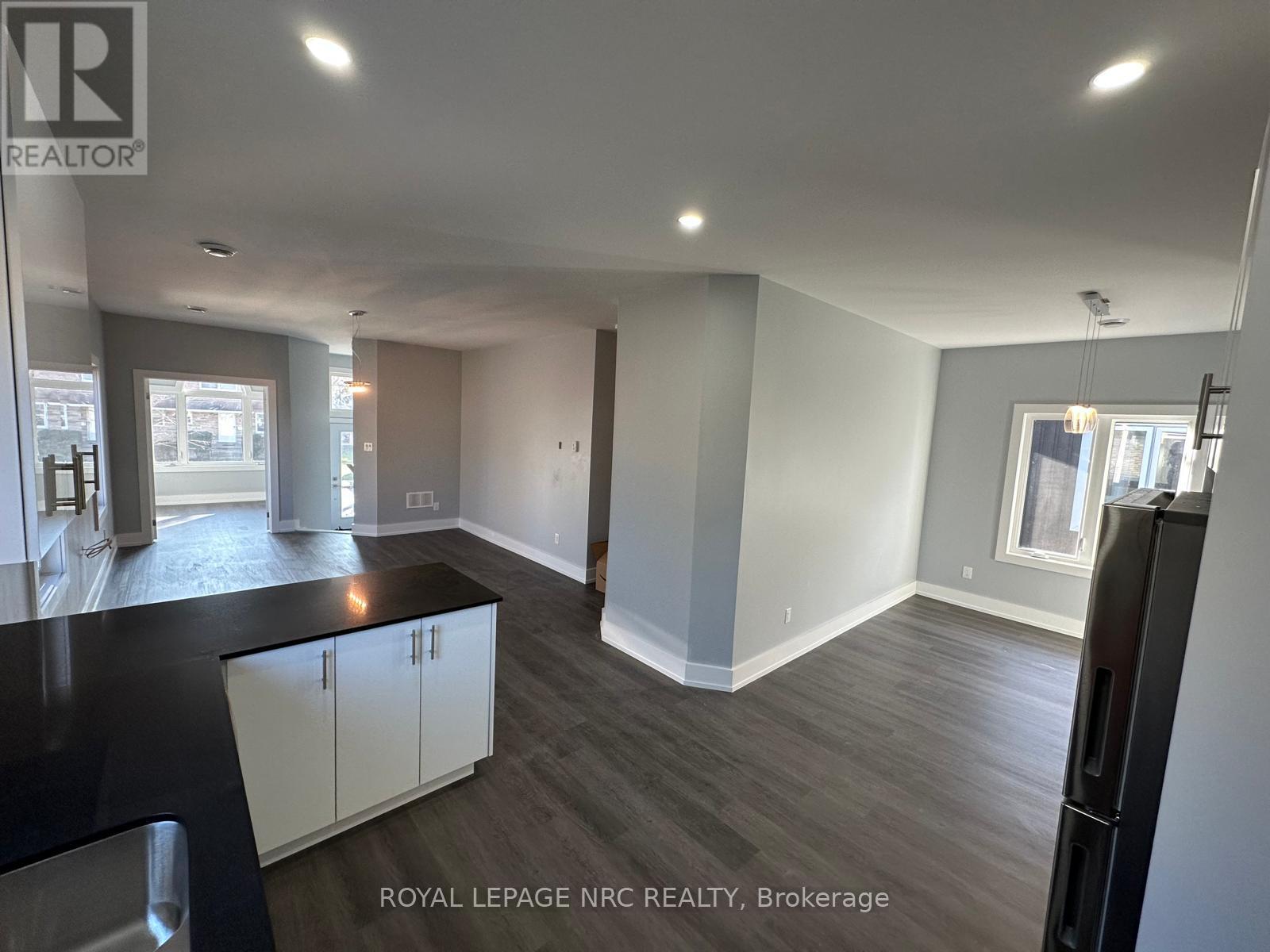 58 Griffith Street, Welland, Ontario  L3B 4G6 - Photo 8 - X12785422