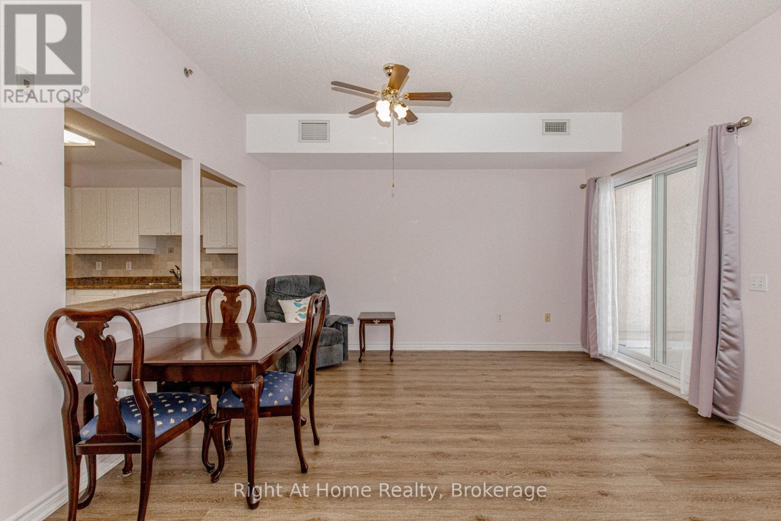 106 - 137 Martin Street, Milton, Ontario  L9T 5H4 - Photo 16 - W12785456