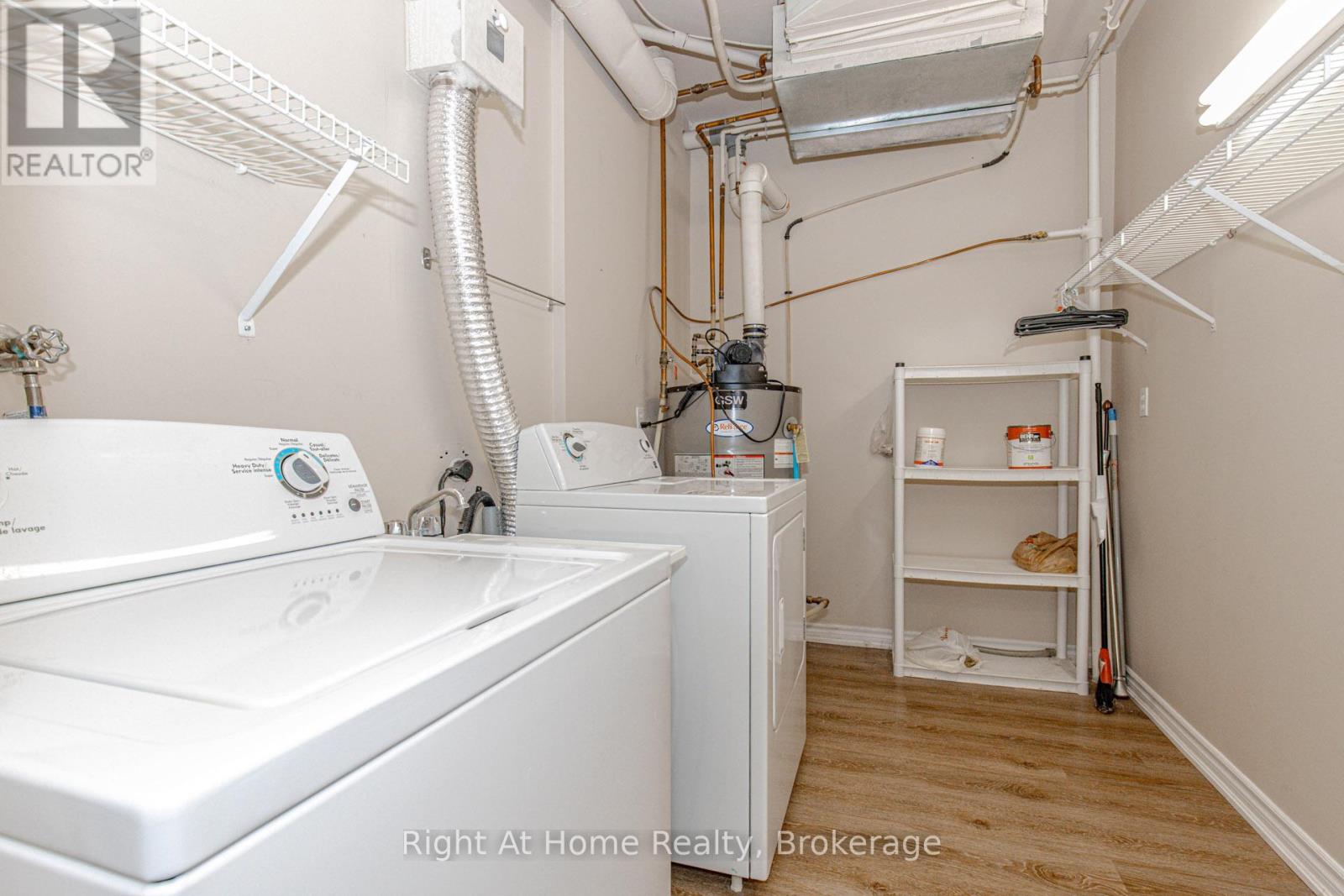 106 - 137 Martin Street, Milton, Ontario  L9T 5H4 - Photo 30 - W12785456