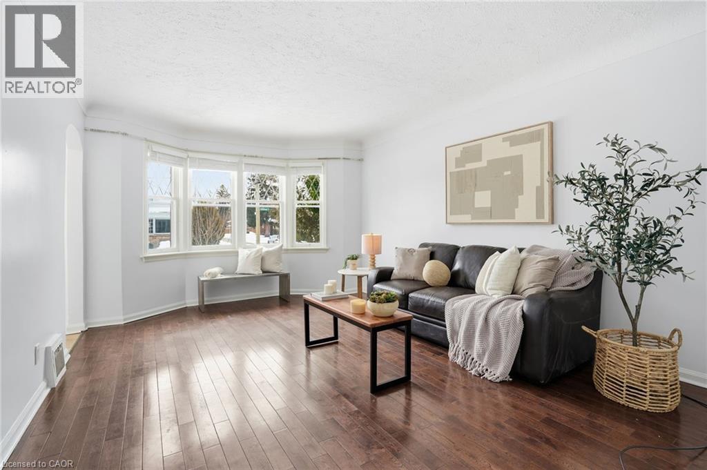 153 Parkview Drive, Hamilton, Ontario  L8S 3Y4 - Photo 6 - 40804872