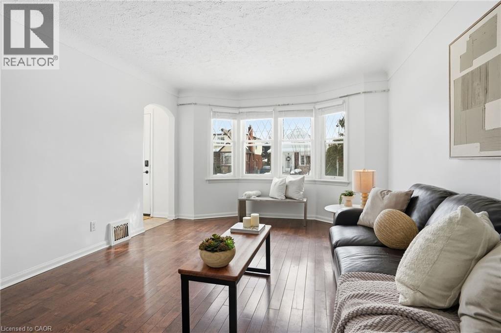 153 Parkview Drive, Hamilton, Ontario  L8S 3Y4 - Photo 7 - 40804872