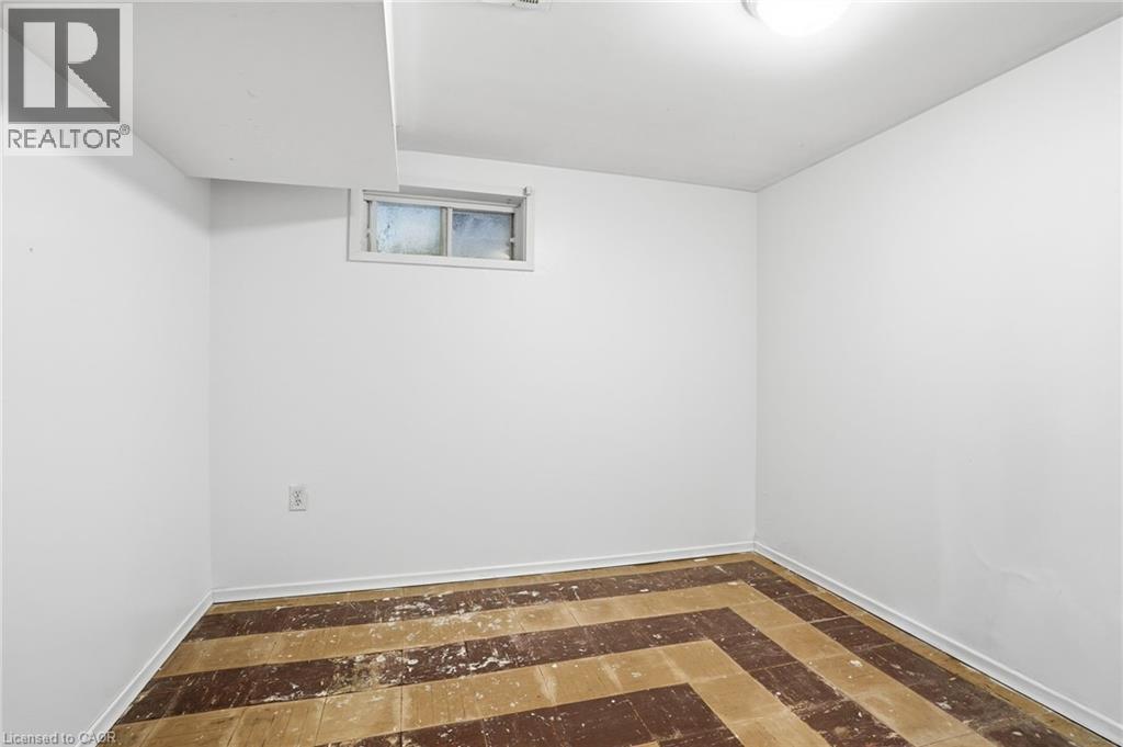 153 Parkview Drive, Hamilton, Ontario  L8S 3Y4 - Photo 37 - 40804872