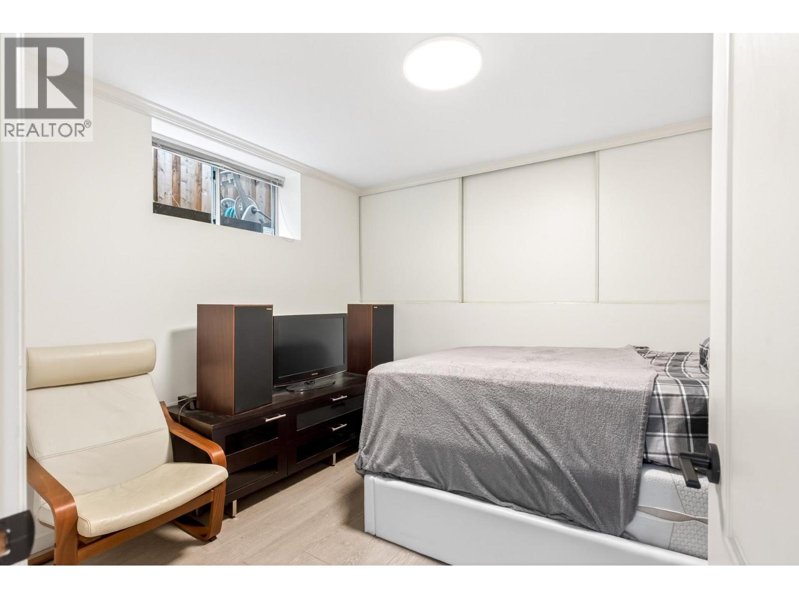 1563 W 59th Avenue, Vancouver, British Columbia  V6P 1Z1 - Photo 26 - R3089471