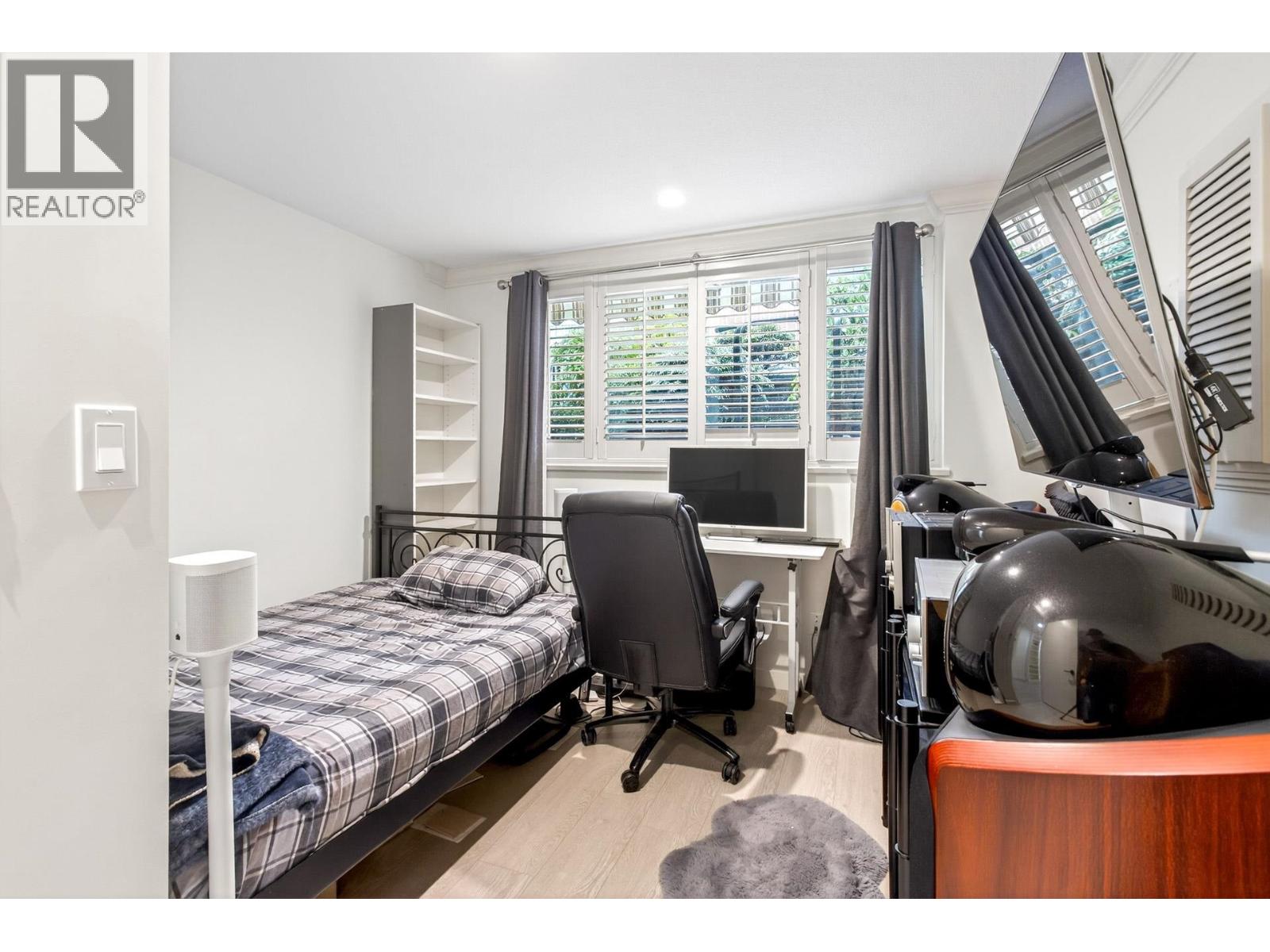 1563 W 59th Avenue, Vancouver, British Columbia  V6P 1Z1 - Photo 27 - R3089471