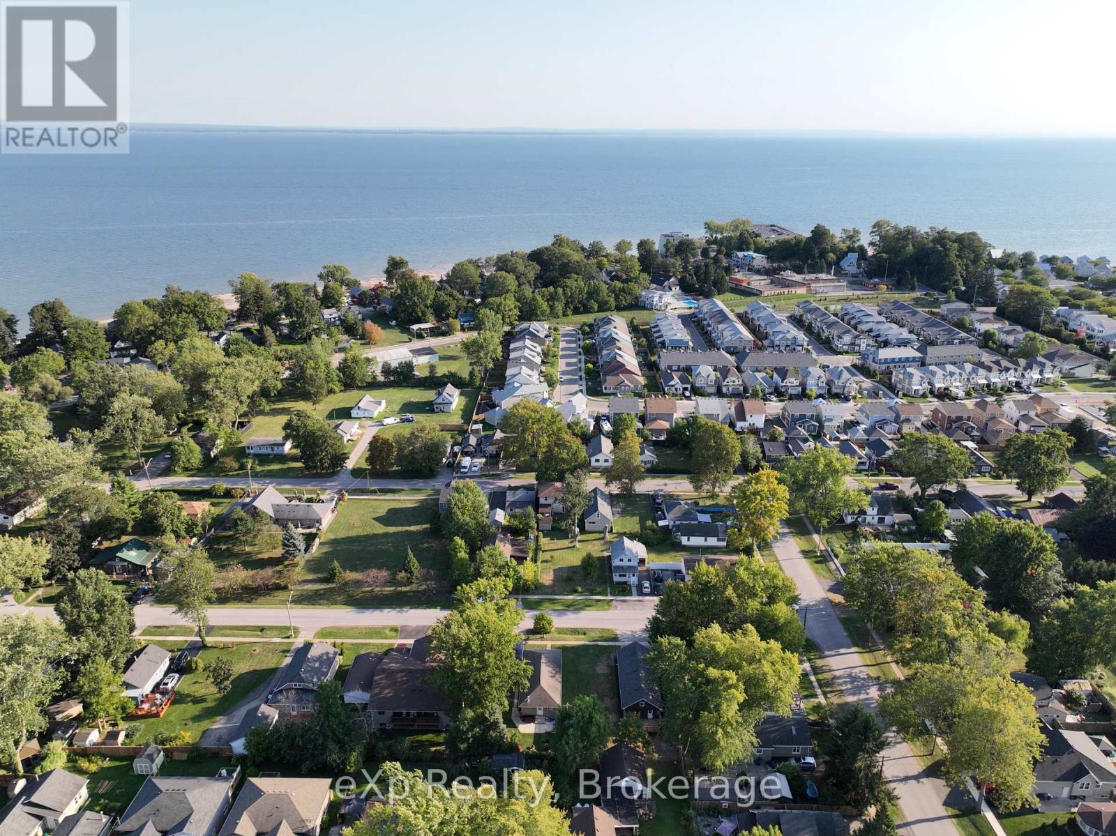 3792 Glendale Avenue, Fort Erie, Ontario  L0S 1B0 - Photo 48 - X12785288