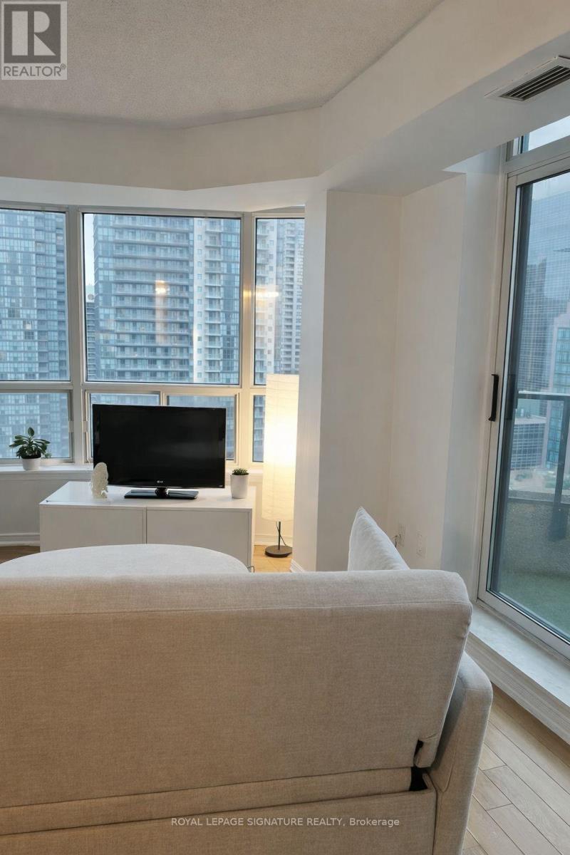 1903 - 233 Beecroft Road, Toronto, Ontario  M2N 6Z9 - Photo 5 - C12785444