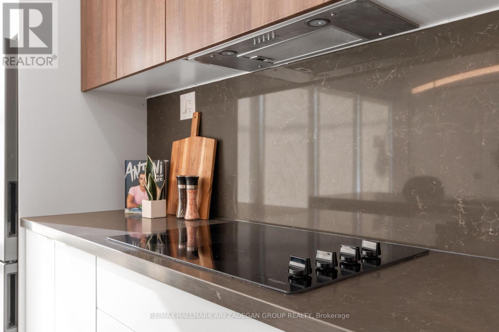 1 - 16 Minto Street, Toronto, Ontario  M4L 1B6 - Photo 11 - E12785410