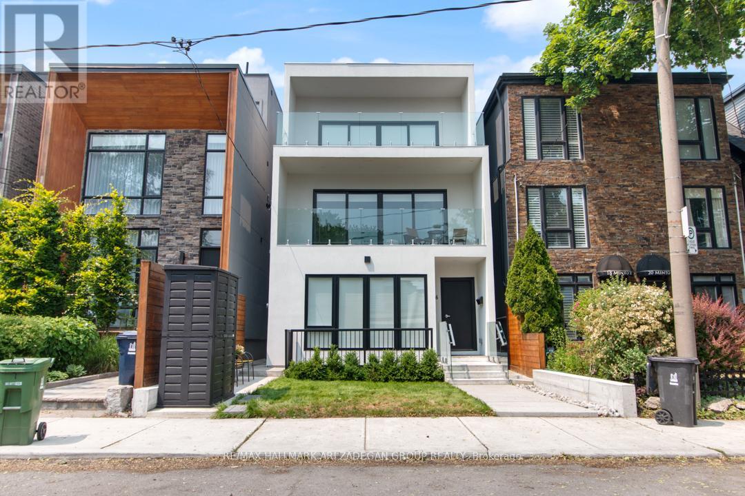 1 - 16 Minto Street, Toronto, Ontario  M4L 1B6 - Photo 2 - E12785410