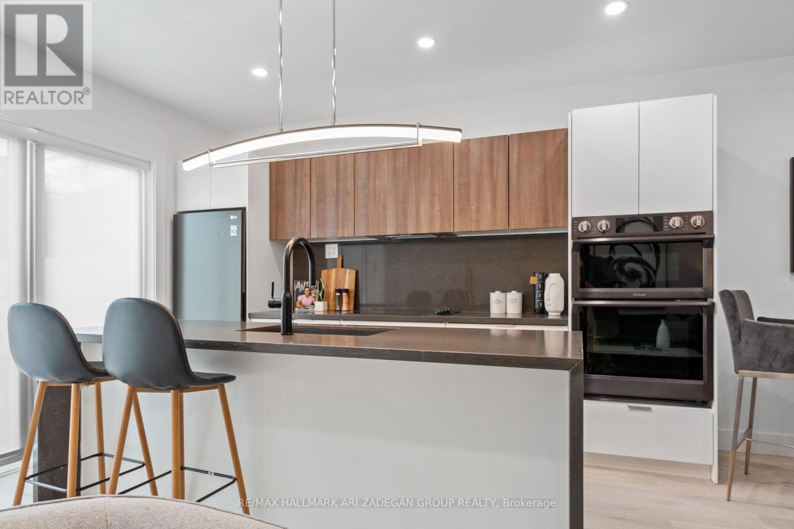 1 - 16 Minto Street, Toronto, Ontario  M4L 1B6 - Photo 6 - E12785410