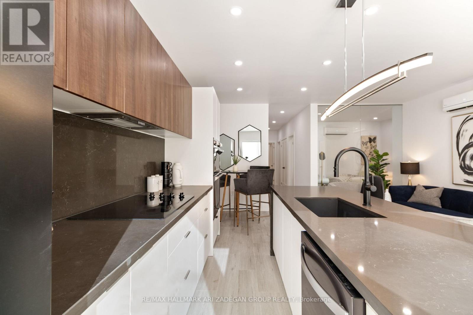 1 - 16 Minto Street, Toronto, Ontario  M4L 1B6 - Photo 7 - E12785410