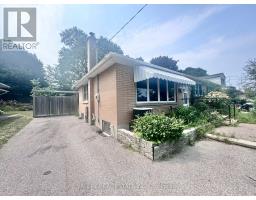 LOWER - 936 SOMERVILLE STREET, Oshawa, Ontario