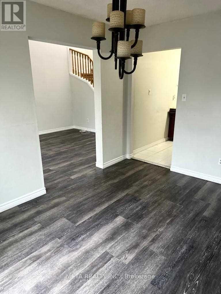 Main - 8 Roscoe Road, Toronto, Ontario  M1B 2K1 - Photo 8 - E12785454