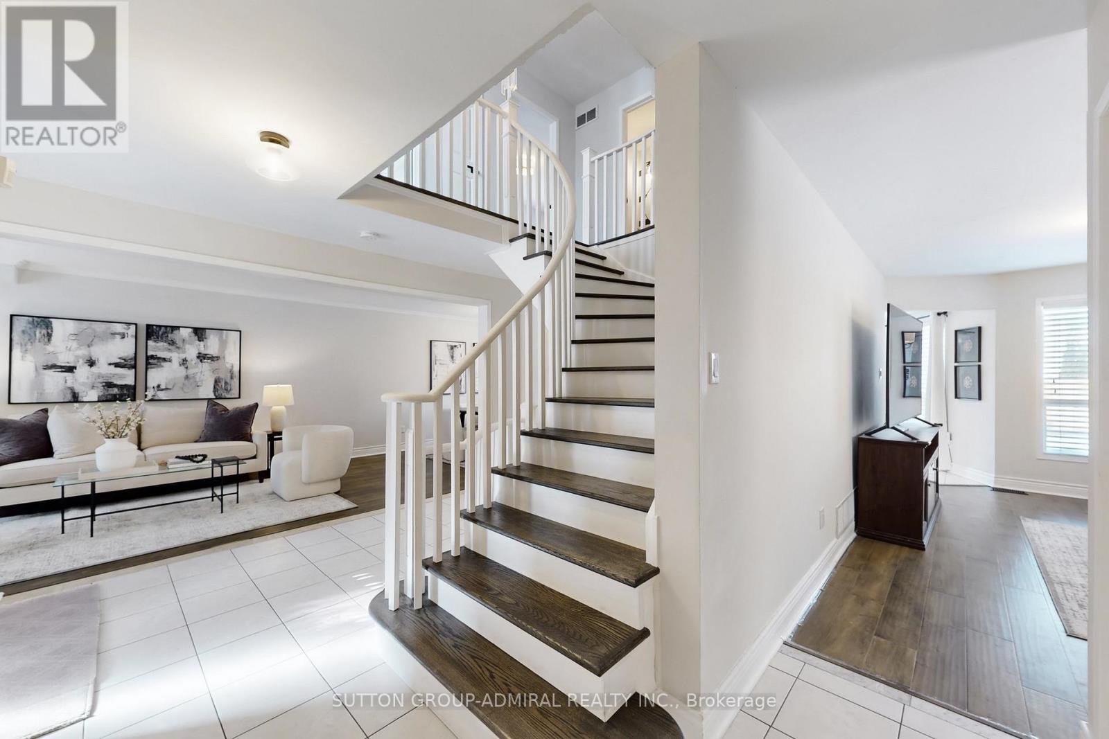 284 Lancrest Street, Pickering, Ontario  L1V 6N3 - Photo 18 - E12785476