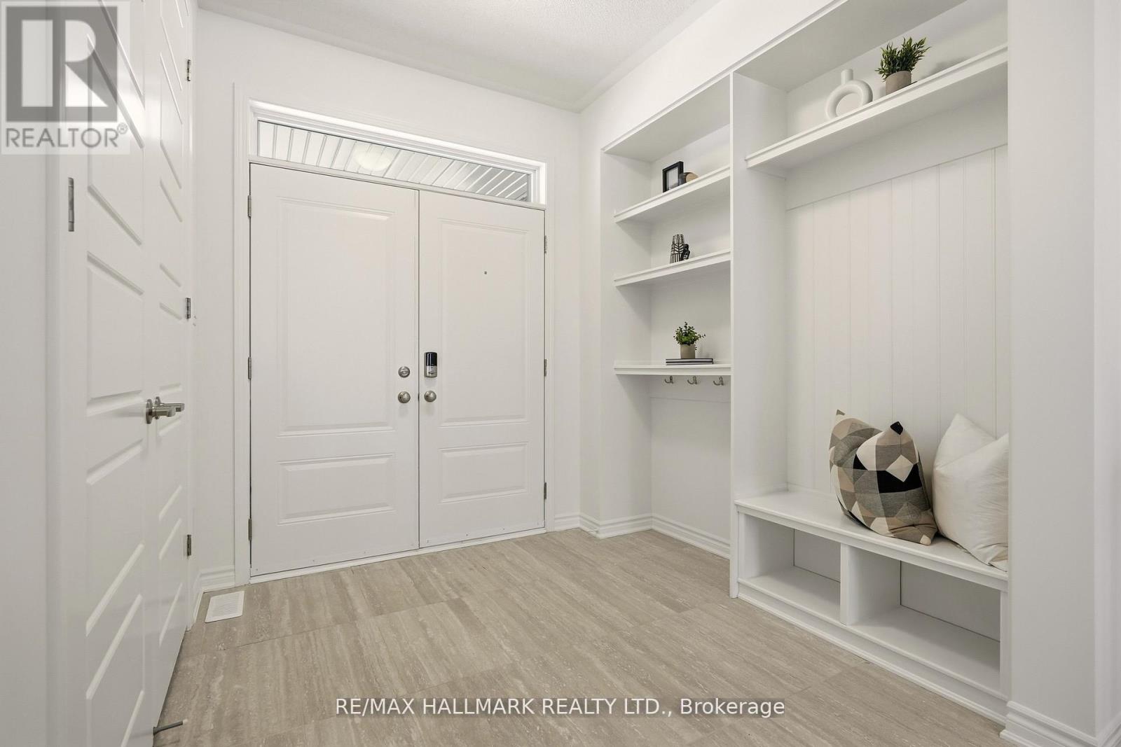 618 Newlove Street, Innisfil, Ontario  L9S 0S2 - Photo 9 - N12785458