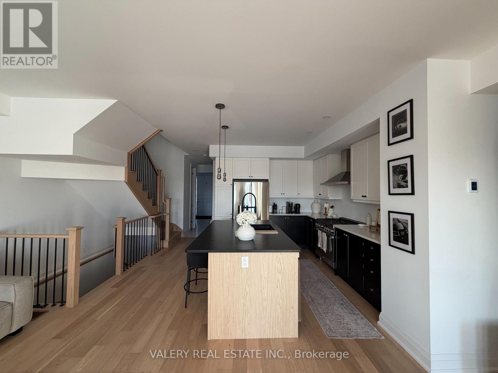 18 Kiernan Crescent N, New Tecumseth, Ontario  L9R 0V3 - Photo 11 - N12785464
