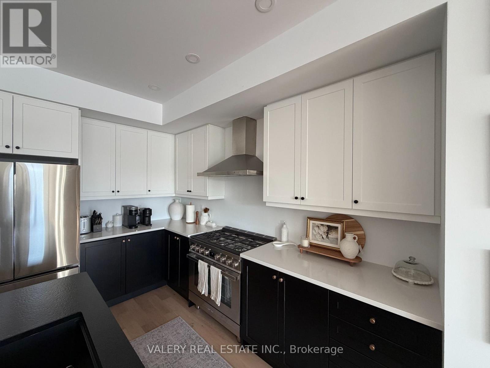 18 Kiernan Crescent N, New Tecumseth, Ontario  L9R 0V3 - Photo 4 - N12785464
