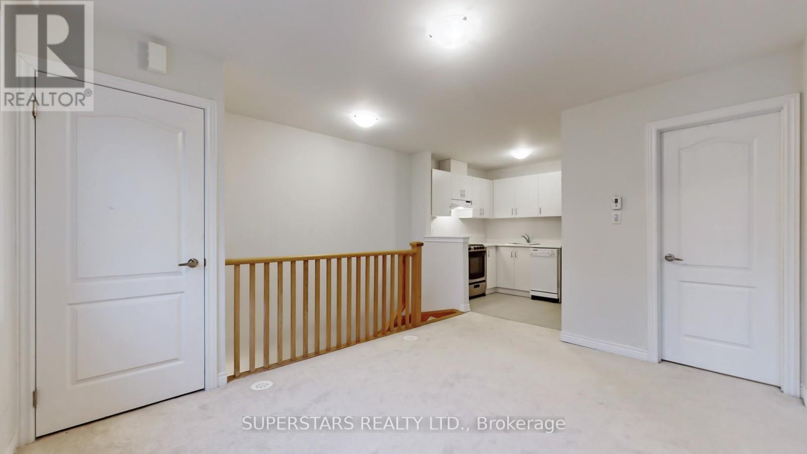Coach - 4 Waterleaf Road, Markham, Ontario  L6B 1N9 - Photo 6 - N12785478