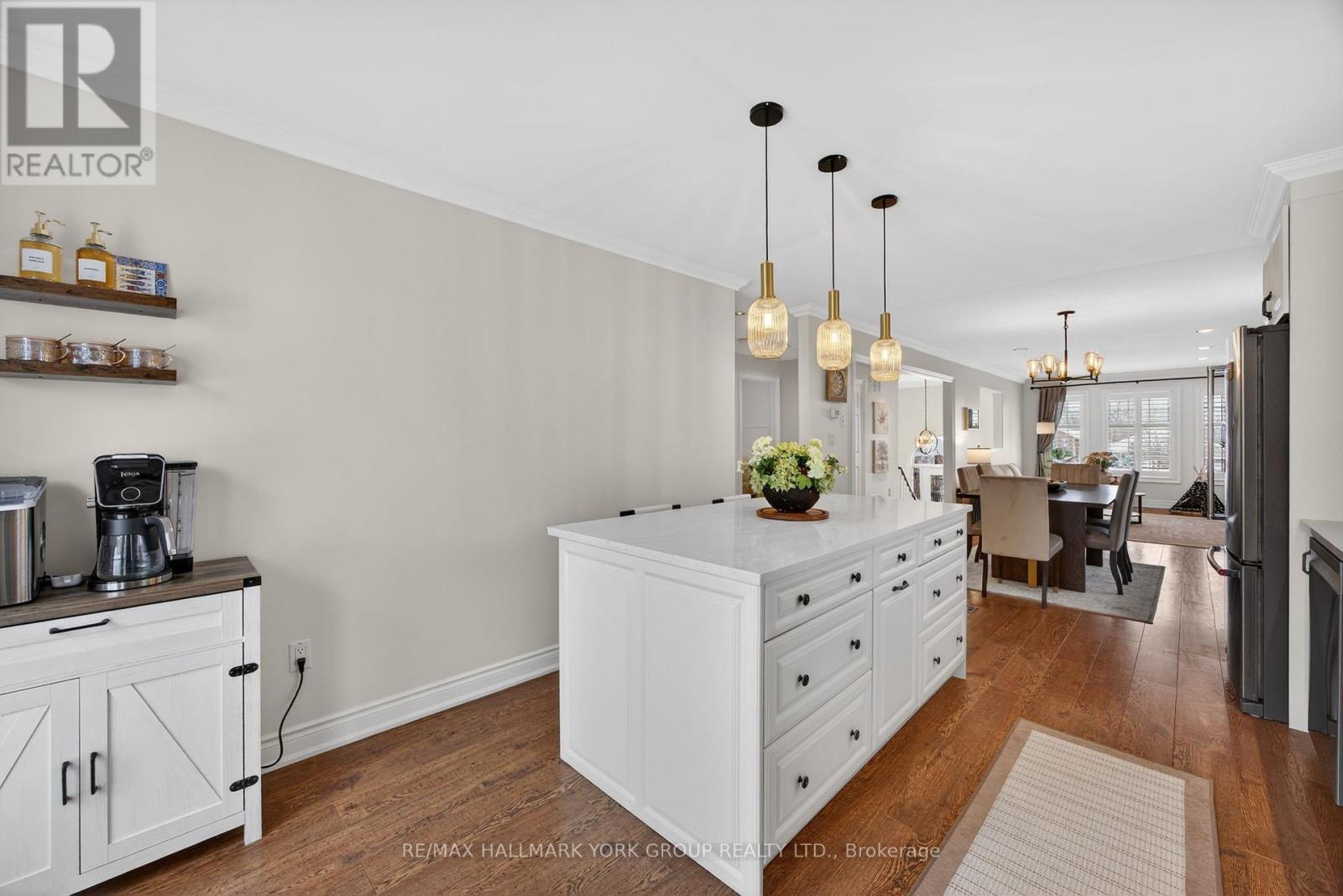 25 Forest Dale Drive, Barrie, Ontario  L4M 6M7 - Photo 19 - S12785408