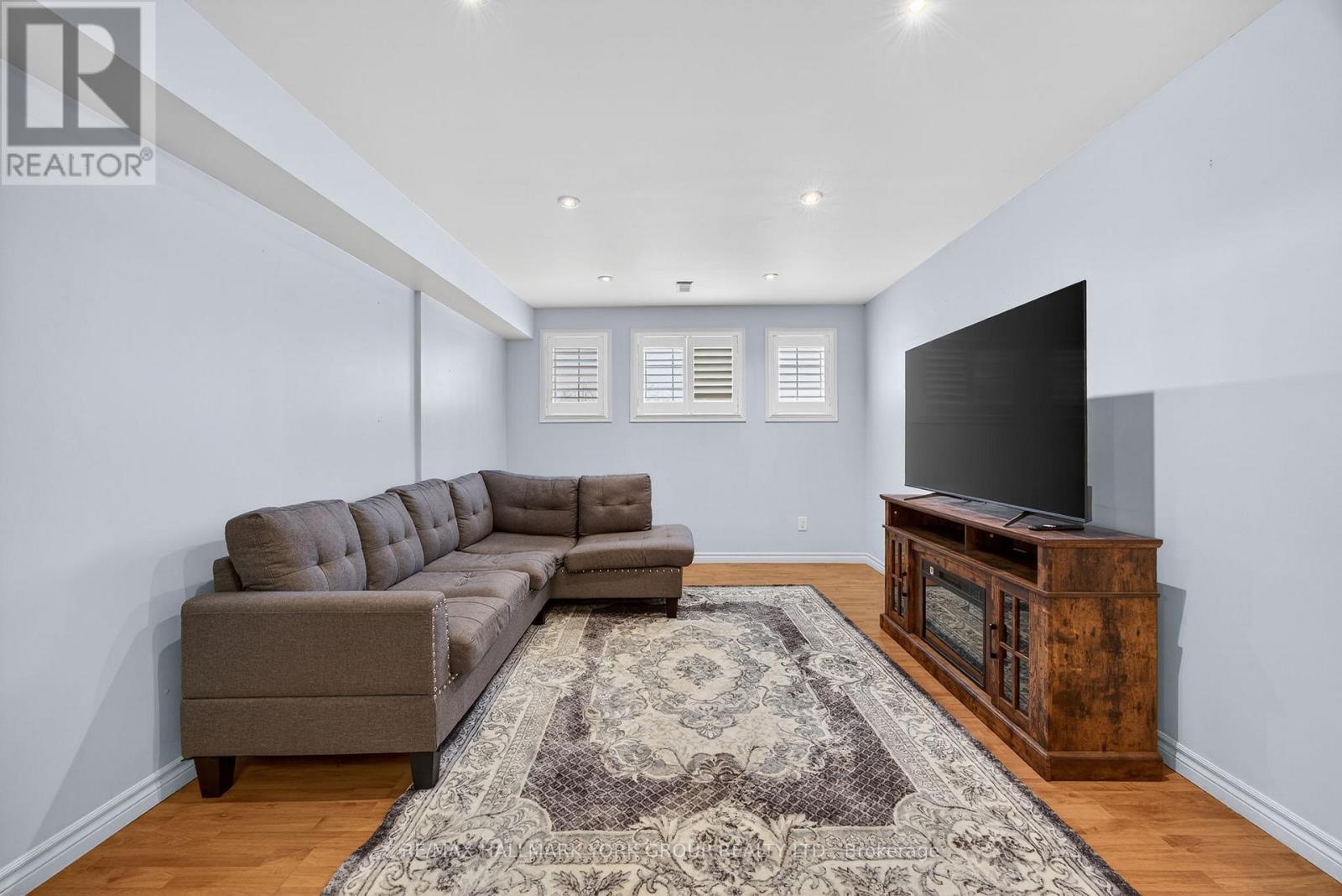 25 Forest Dale Drive, Barrie, Ontario  L4M 6M7 - Photo 33 - S12785408