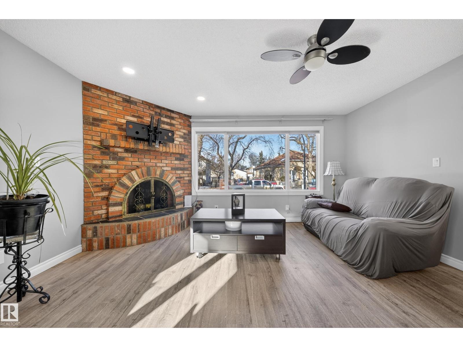 9521 109 Av Nw, Edmonton, Alberta  T5H 1C6 - Photo 19 - E4473363