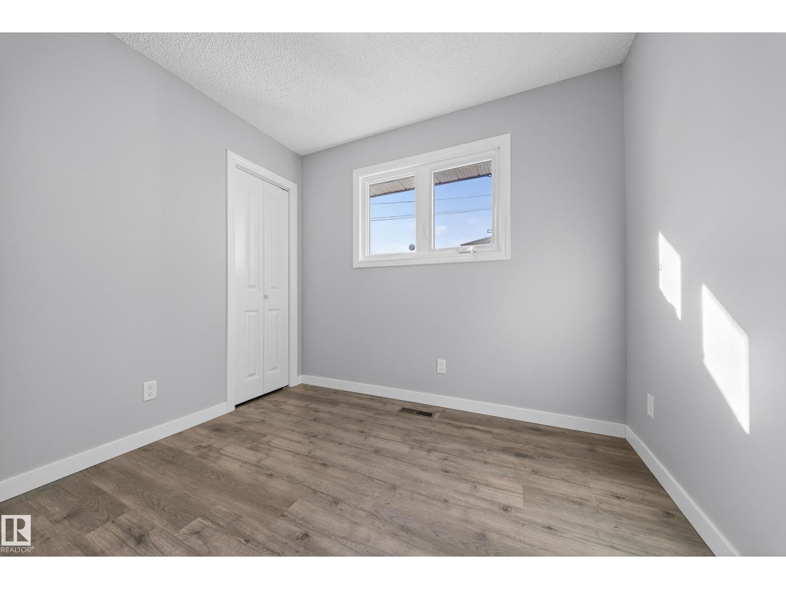 9521 109 Av Nw, Edmonton, Alberta  T5H 1C6 - Photo 36 - E4473363