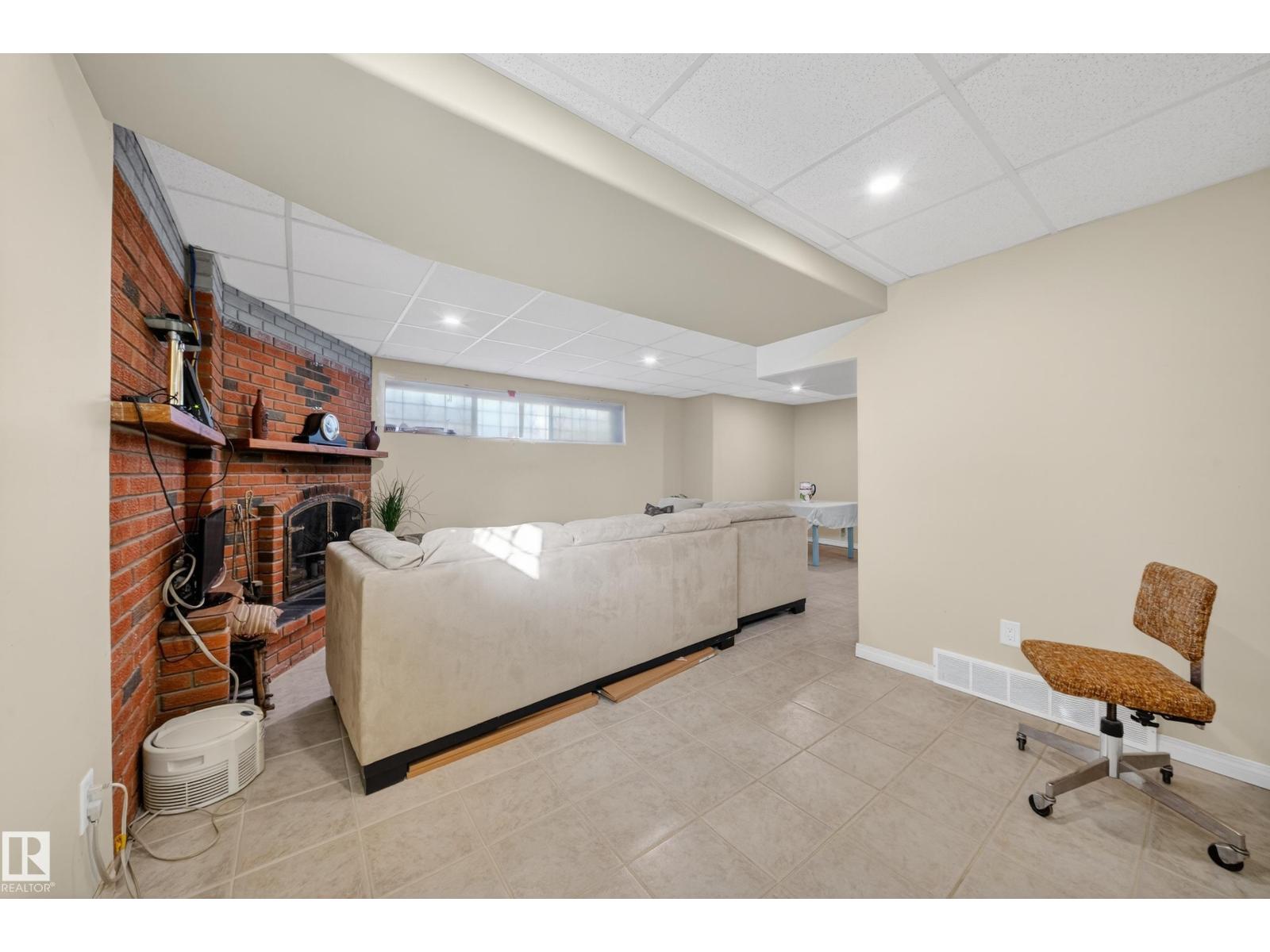 9521 109 Av Nw, Edmonton, Alberta  T5H 1C6 - Photo 55 - E4473363