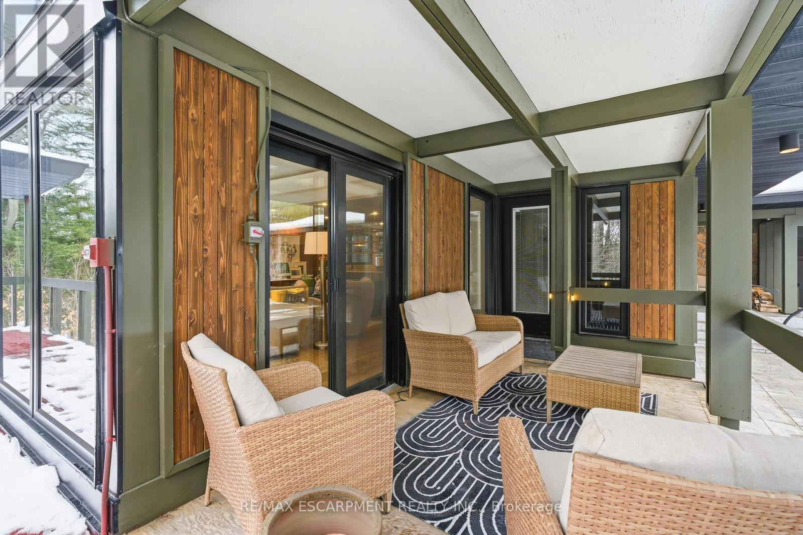 2510 Britannia Road, Burlington, Ontario  L7P 0G3 - Photo 4 - W12785468