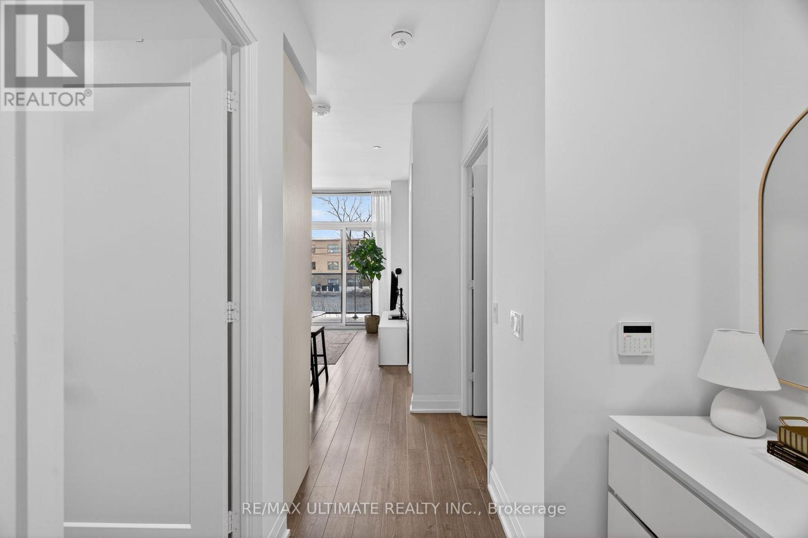 106 - 50 George Butchart Drive, Toronto, Ontario  M3K 0C9 - Photo 3 - W12785486