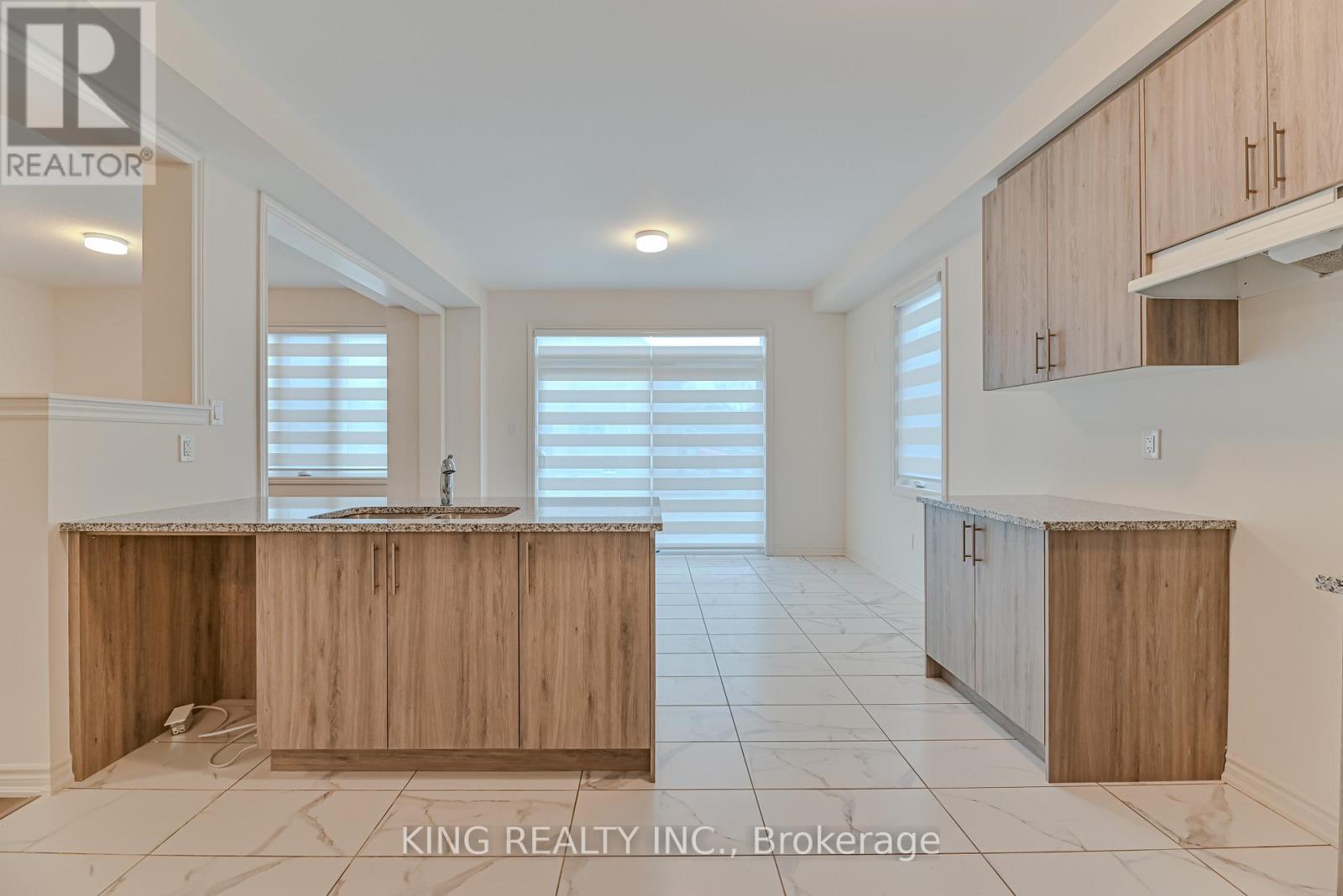 1123 Denton Drive, Cobourg, Ontario  K9A 4A1 - Photo 10 - X12785414