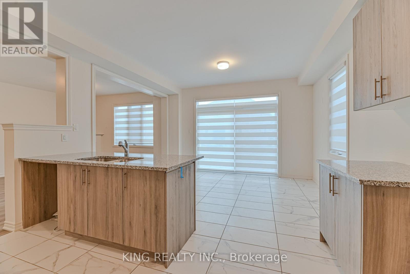 1123 Denton Drive, Cobourg, Ontario  K9A 4A1 - Photo 11 - X12785414