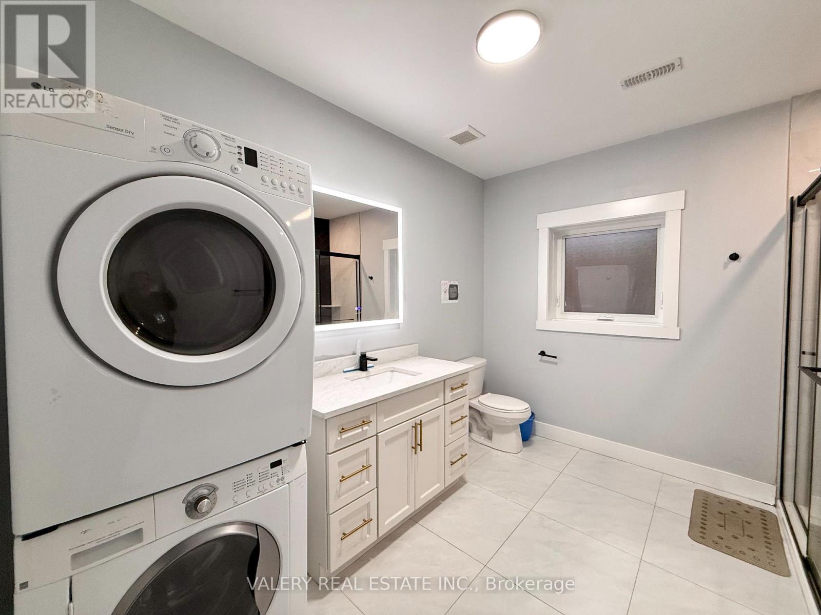 Lower - 1872 Longfellow Avenue, Windsor, Ontario  N9B 3J6 - Photo 18 - X12785436