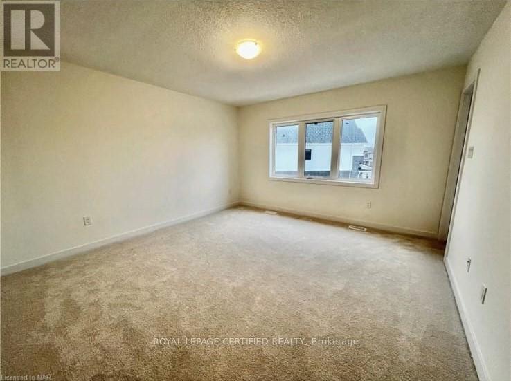 26 Keelson Street, Welland, Ontario  L3B 0M4 - Photo 7 - X12785482