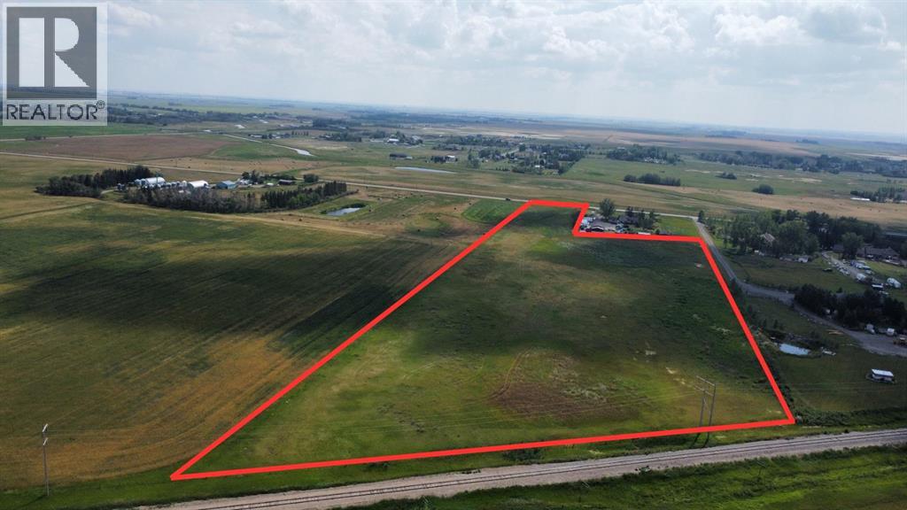 280132 Township Road 240, Chestermere, Alberta  T1K 0K5 - Photo 2 - A2286172