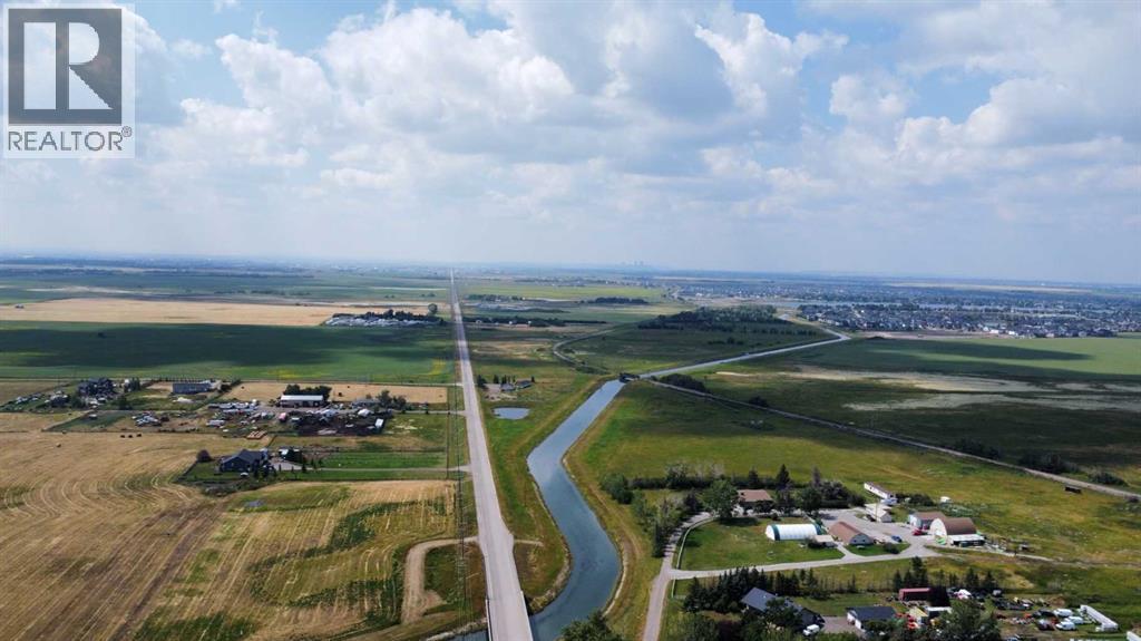 280132 Township Road 240, Chestermere, Alberta  T1K 0K5 - Photo 5 - A2286172