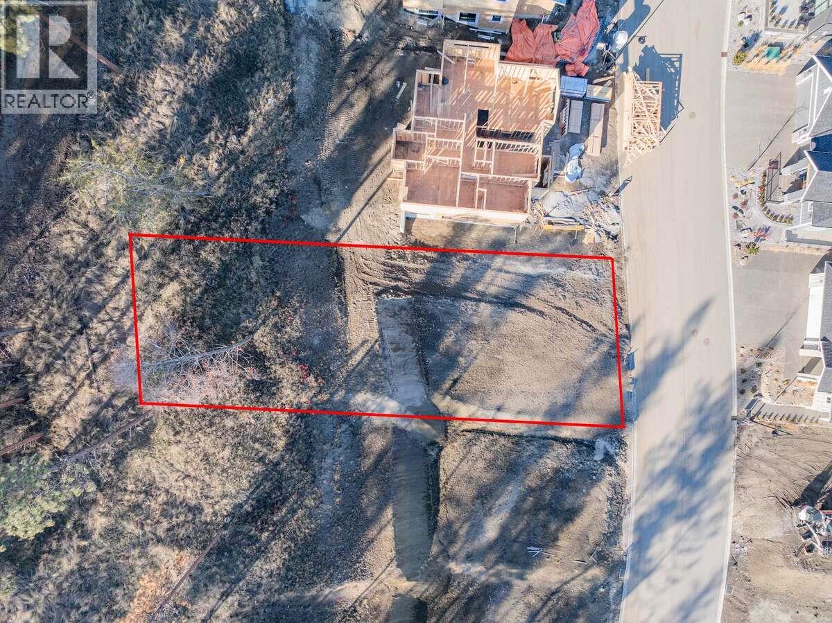 1432 Whistling Pine Place, Kelowna, British Columbia  V1V 0J3 - Photo 2 - 10375916