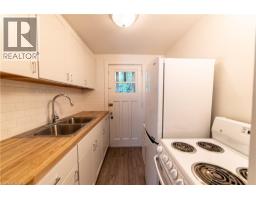 68 ARKLEDUN Avenue, hamilton, Ontario