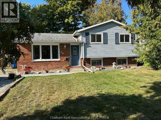 38 Blythewood Crescent, Chatham, Ontario  N7M 5N4 - Photo 1 - 25023929