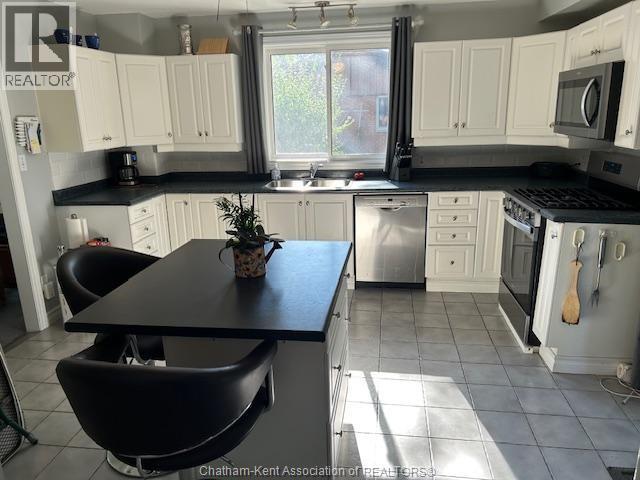 38 Blythewood Crescent, Chatham, Ontario  N7M 5N4 - Photo 9 - 25023929