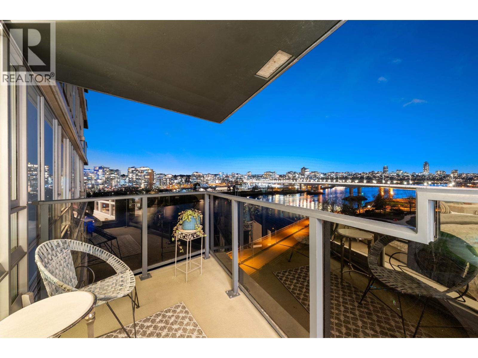 903 8 Smithe Mews, Vancouver, British Columbia  V6B 0A5 - Photo 22 - R3089241