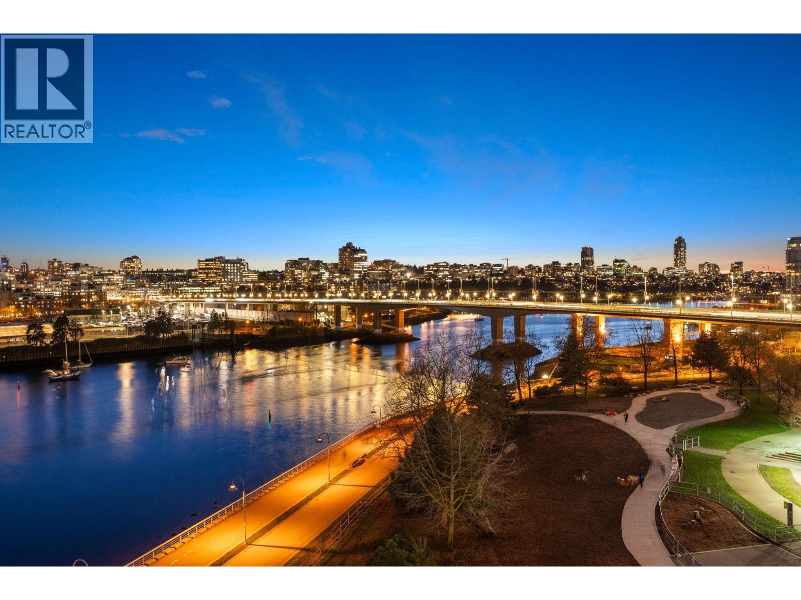 903 8 Smithe Mews, Vancouver, British Columbia  V6B 0A5 - Photo 35 - R3089241