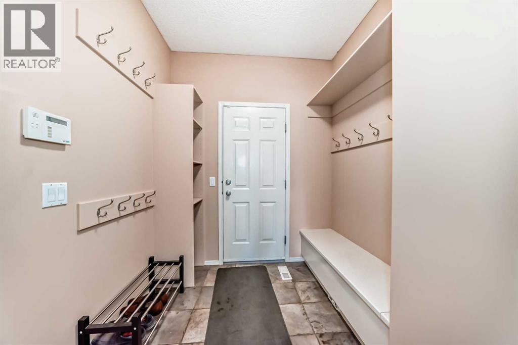 158 Invermere Drive, Chestermere, Alberta  T1X 1L3 - Photo 21 - A2278312