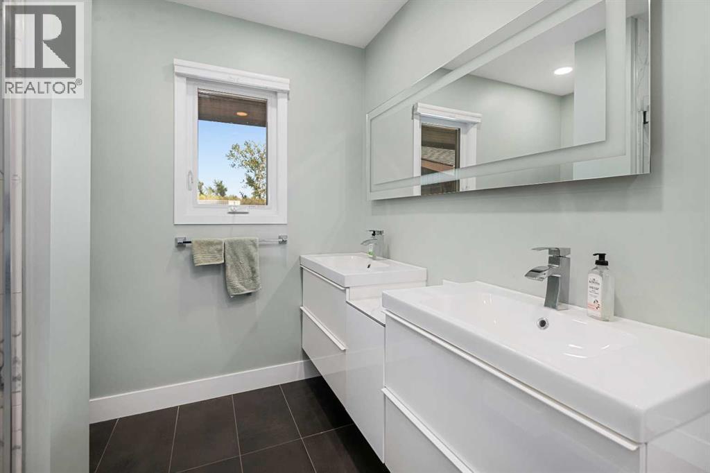 5 Georgian Estates, Rural Rocky View County, Alberta  T1Z 0L1 - Photo 22 - A2285538