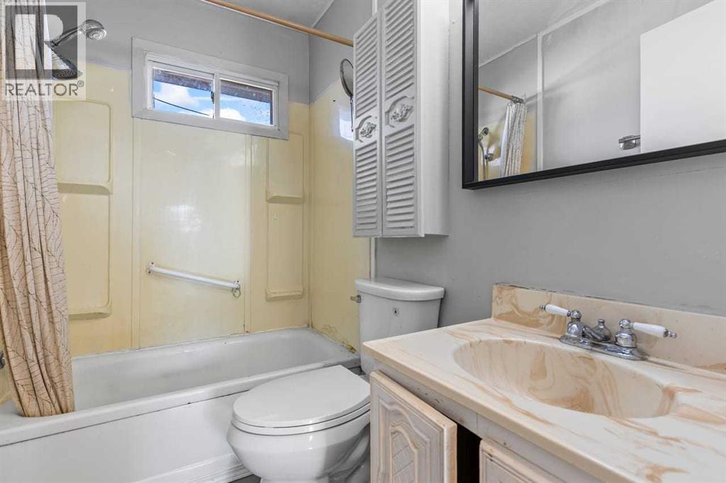 221 1 Street N, Milo, Alberta  T0L 1L0 - Photo 20 - A2285615