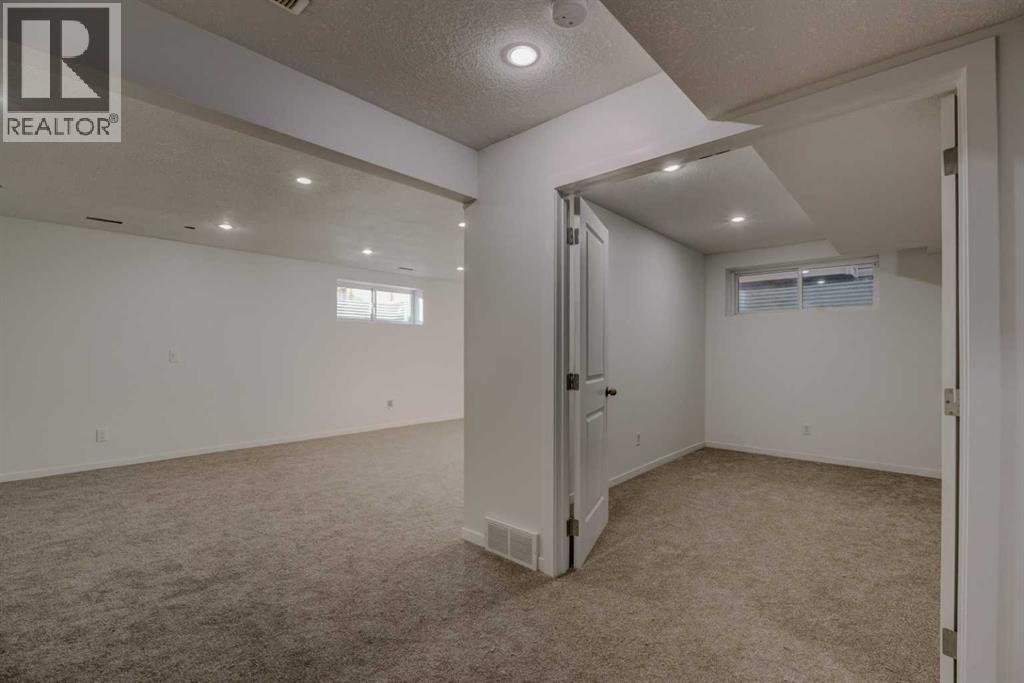 2016 Brightoncrest Green Se, Calgary, Alberta T2Z 5A3 - Photo 39 - A2285868