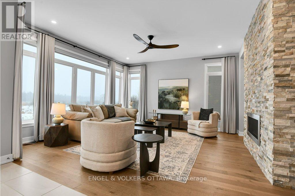 134 Winterhaven Drive, Ottawa, Ontario  K1W 0H4 - Photo 10 - X12785488