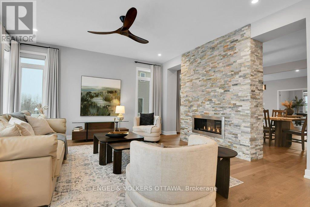 134 Winterhaven Drive, Ottawa, Ontario  K1W 0H4 - Photo 11 - X12785488