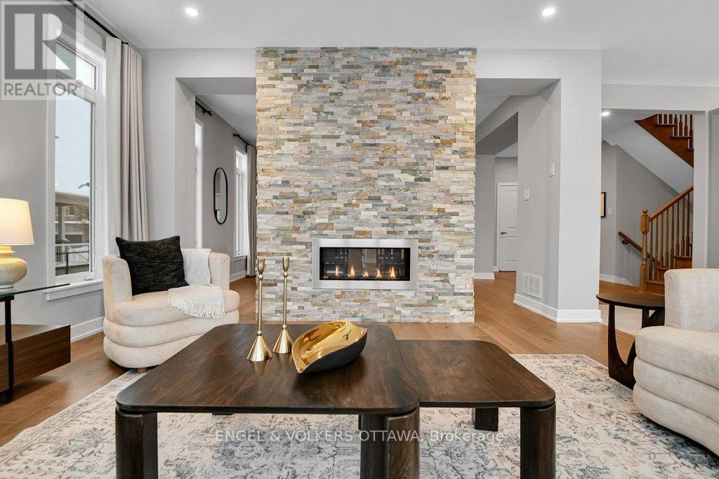 134 Winterhaven Drive, Ottawa, Ontario  K1W 0H4 - Photo 12 - X12785488