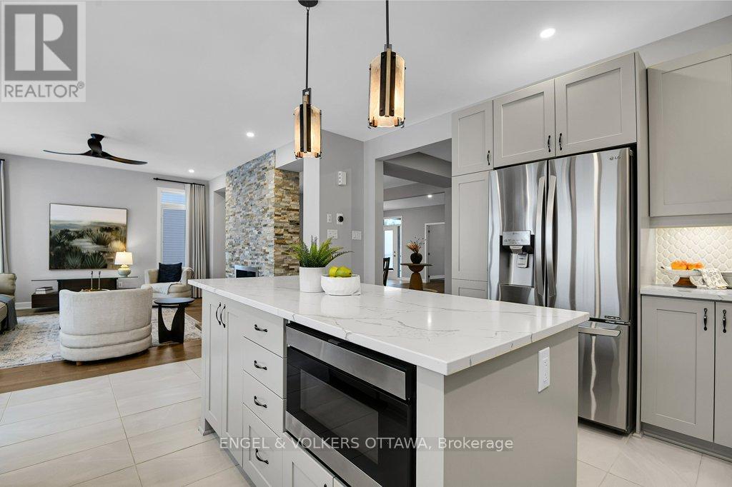 134 Winterhaven Drive, Ottawa, Ontario  K1W 0H4 - Photo 17 - X12785488