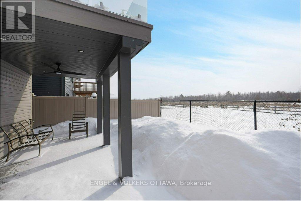 134 Winterhaven Drive, Ottawa, Ontario  K1W 0H4 - Photo 37 - X12785488