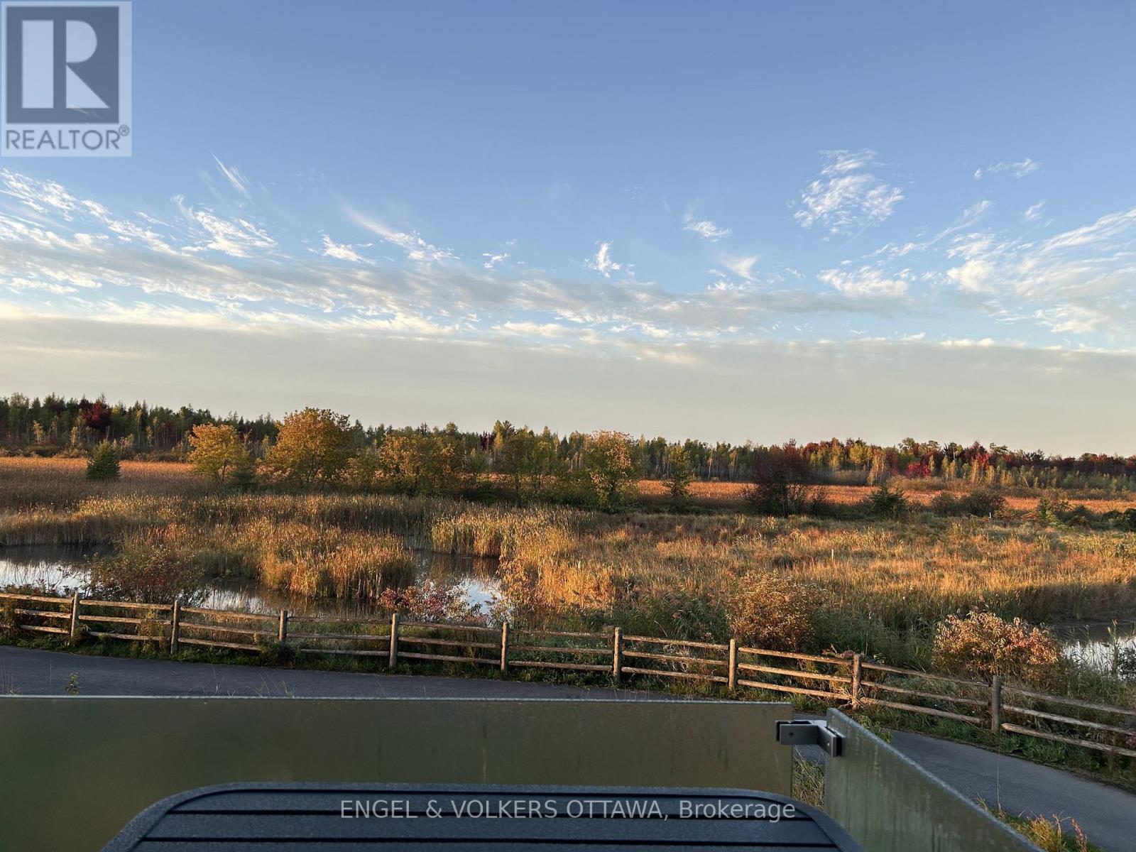 134 Winterhaven Drive, Ottawa, Ontario  K1W 0H4 - Photo 43 - X12785488